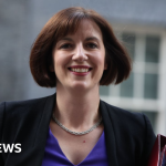 Early skirmishes in Labour race highlight government headache